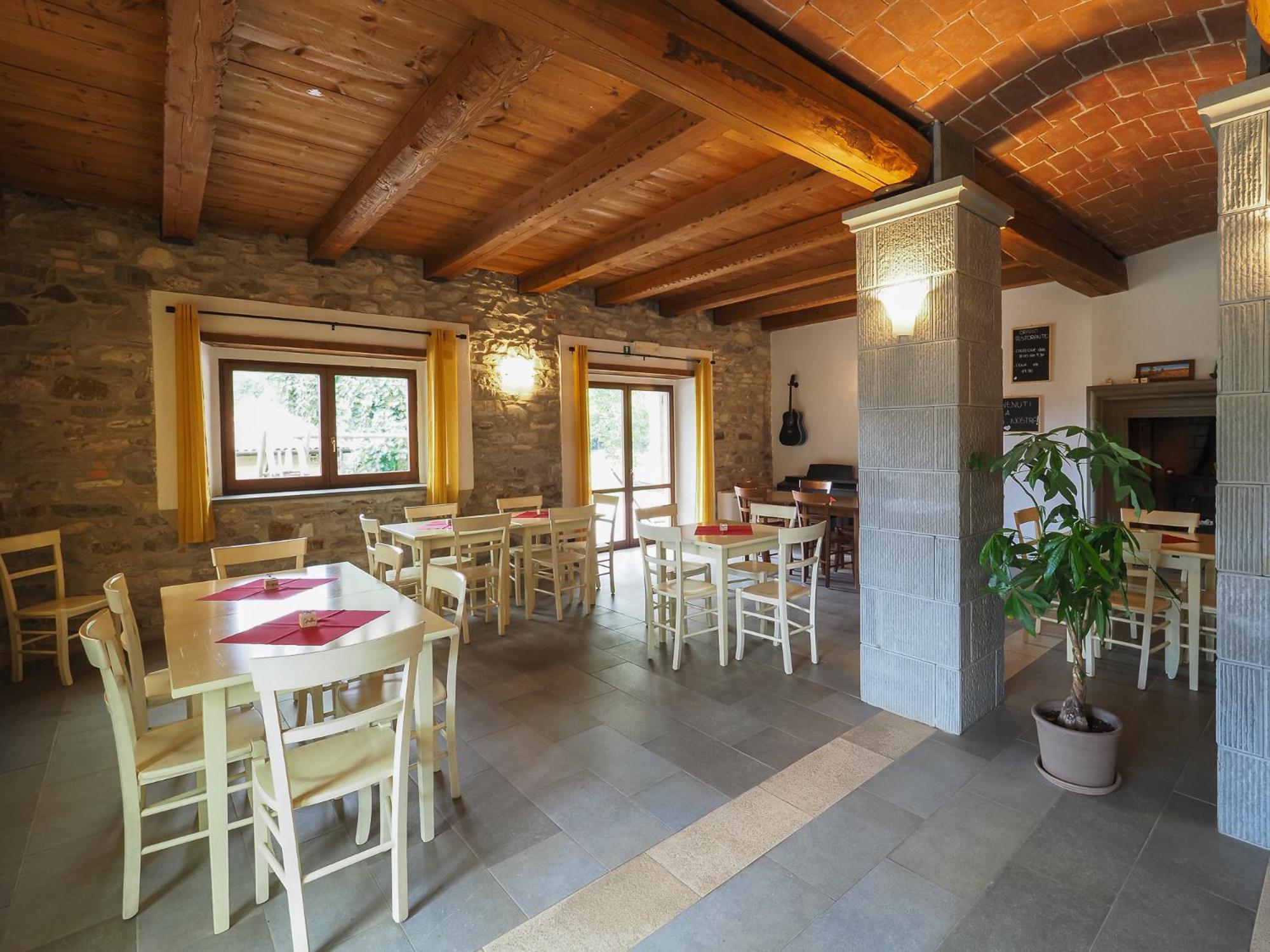 Agriturismo Villaggio Eden Pieve Santo Stefano Bagian luar foto