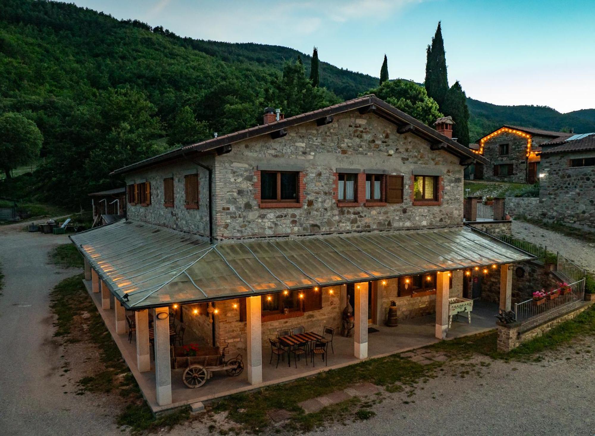 Agriturismo Villaggio Eden Pieve Santo Stefano Bagian luar foto