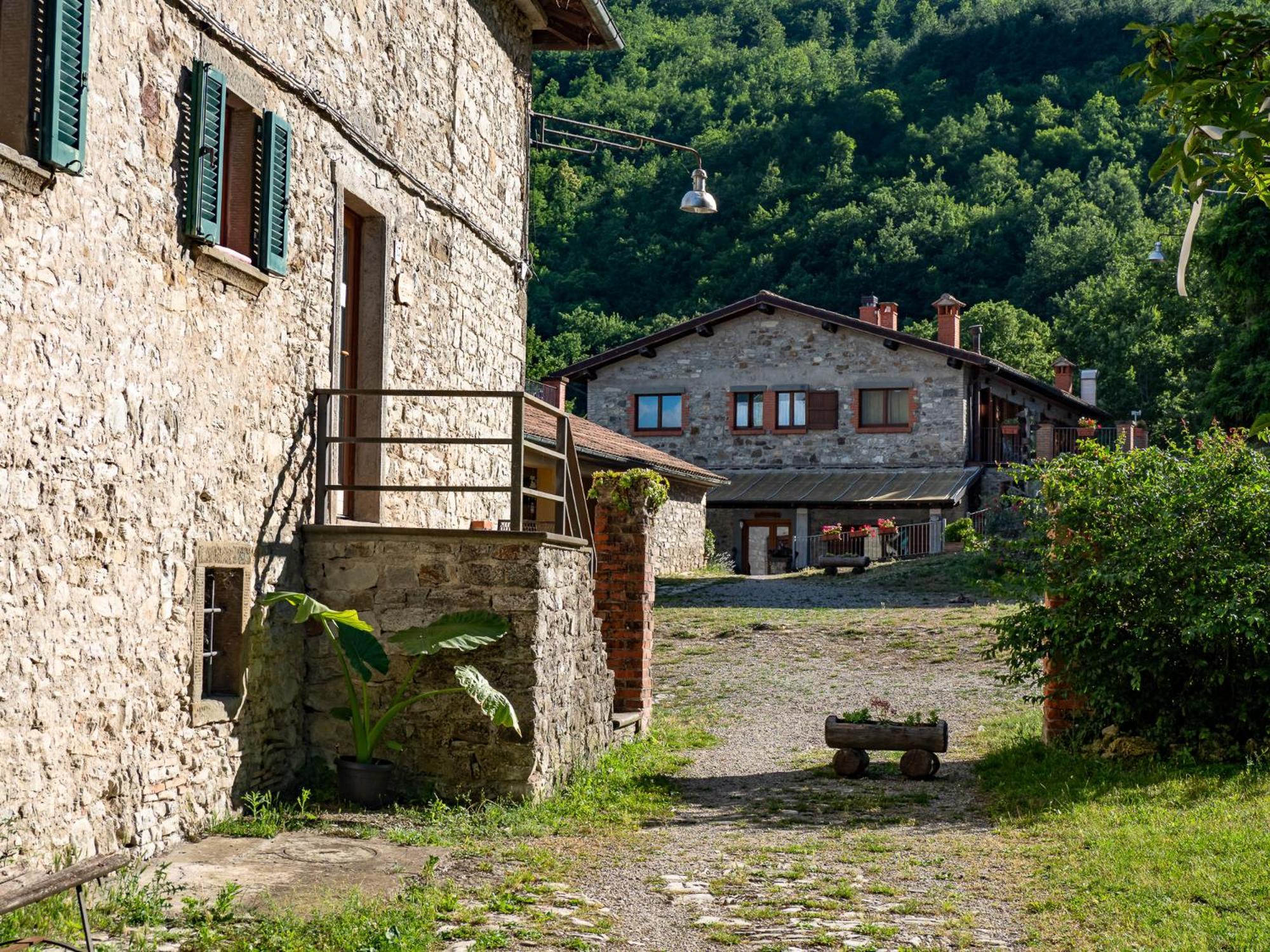 Agriturismo Villaggio Eden Pieve Santo Stefano Bagian luar foto