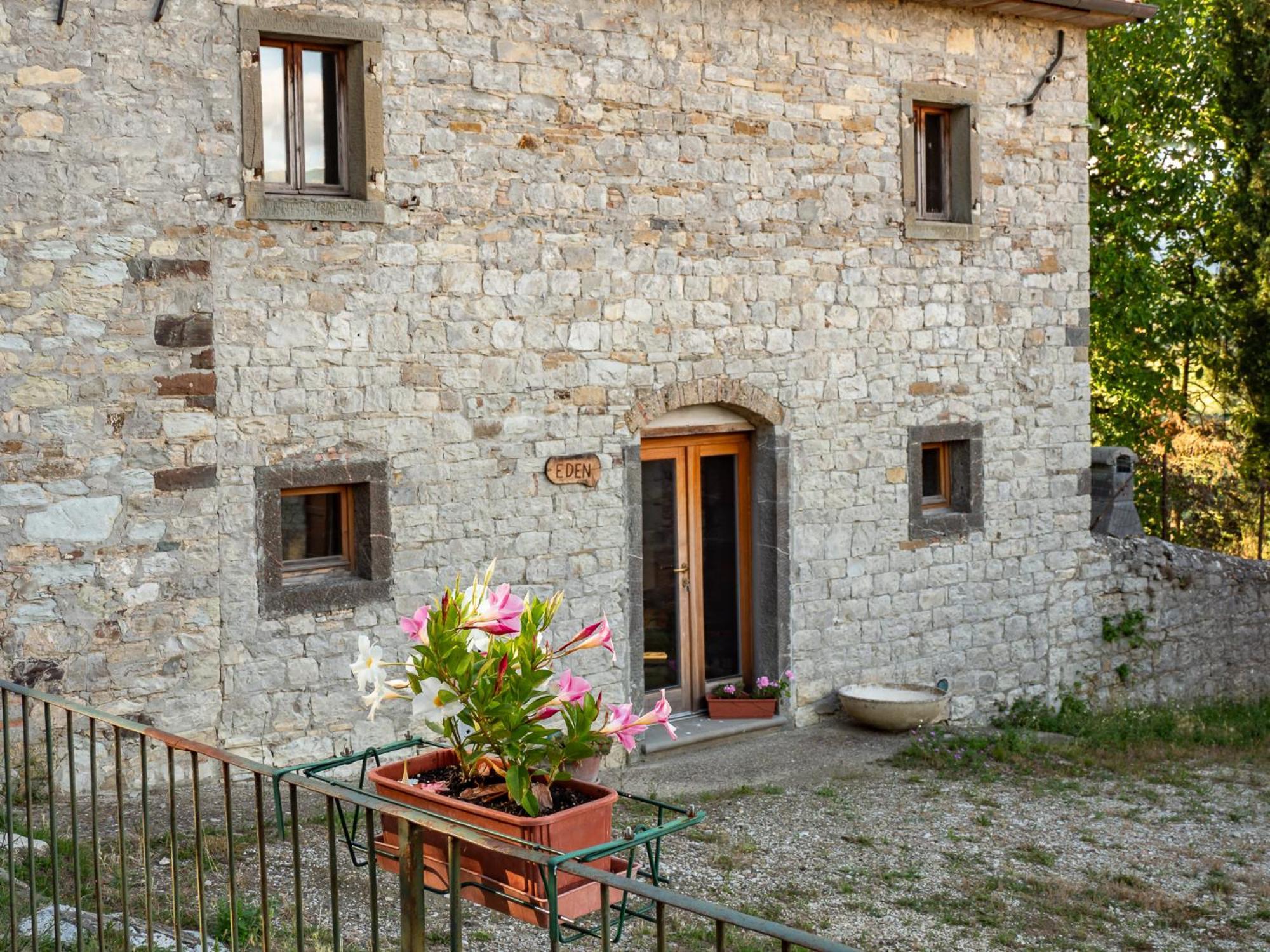 Agriturismo Villaggio Eden Pieve Santo Stefano Bagian luar foto